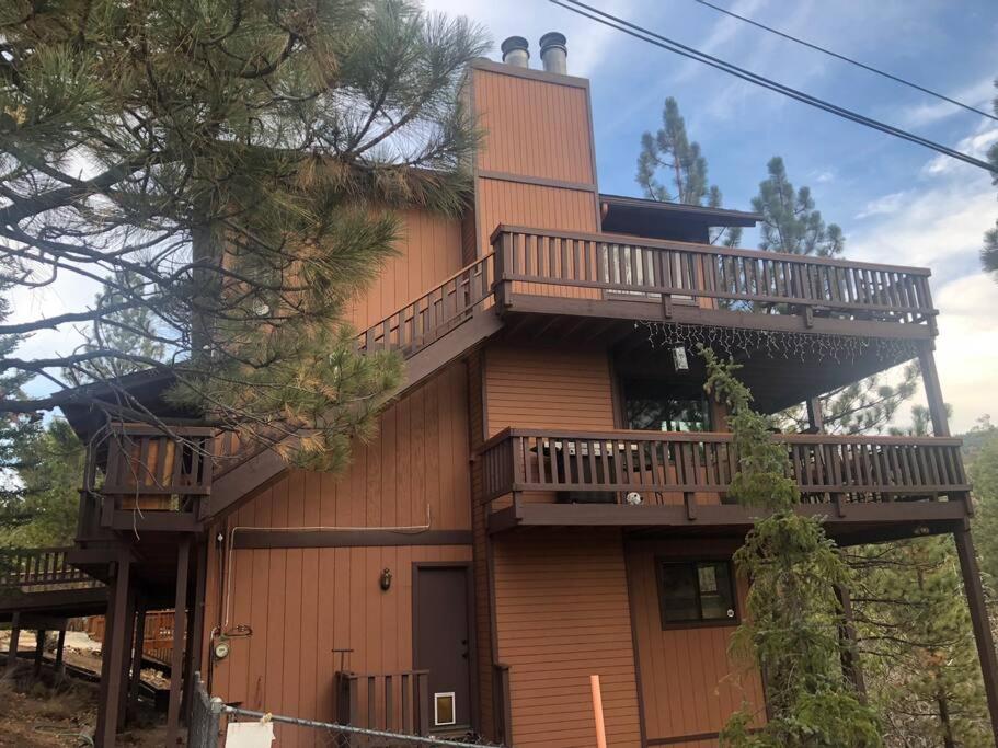 Luxury Joyful Bear Cabin With View, Big Bear Lakeヴィラ エクステリア 写真