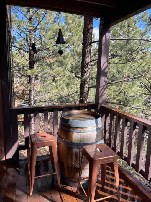 Luxury Joyful Bear Cabin With View, Big Bear Lakeヴィラ エクステリア 写真